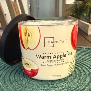 Mainstays Warm Apple Pie Scented Candle